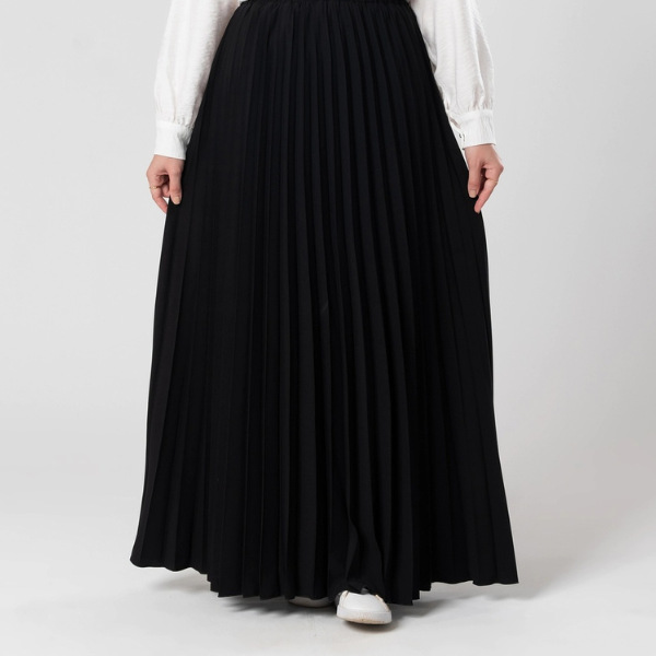 Pleated Skirt