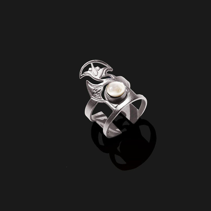 Lotus Ring with Stone
