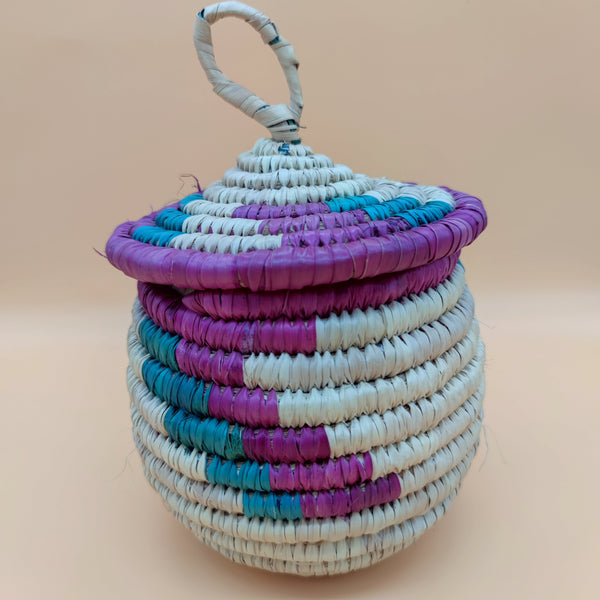 Nubian Palm Straw colored basket with cover